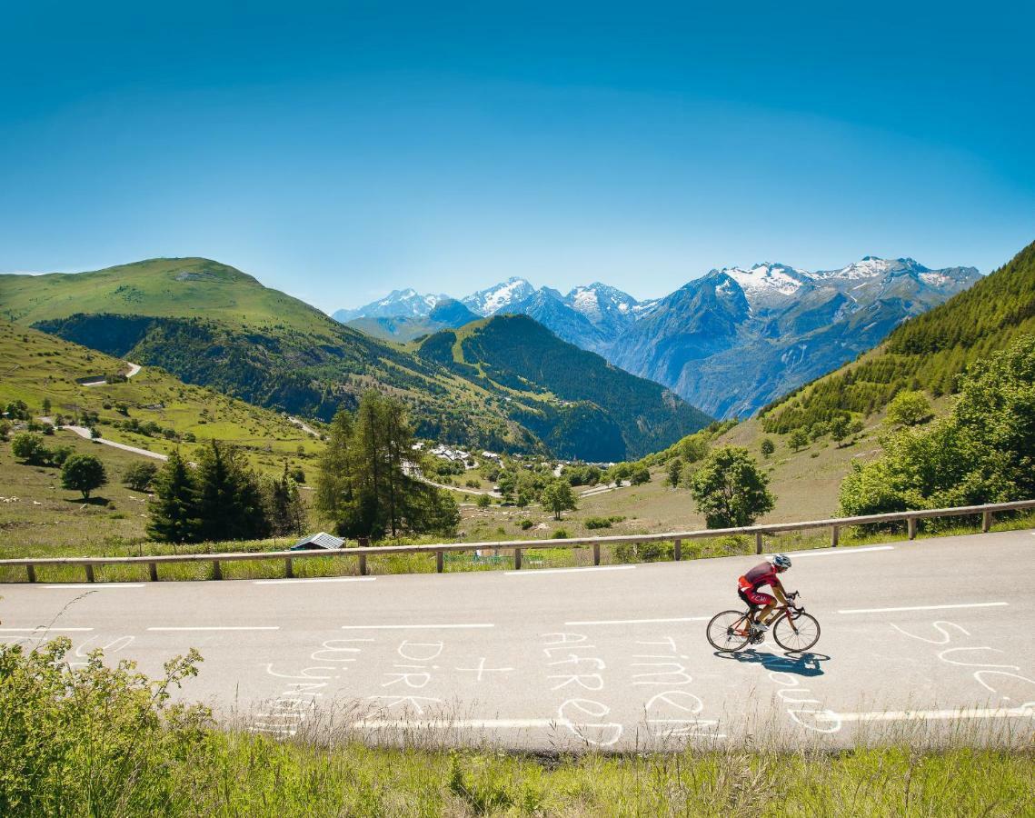 Chalet Amandine Alpe d'Huez Bagian luar foto